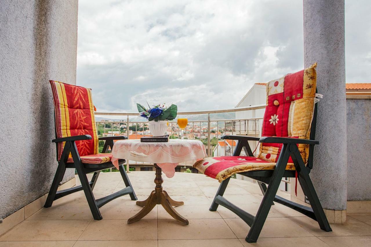 Apartments Dilber Сплит Экстерьер фото